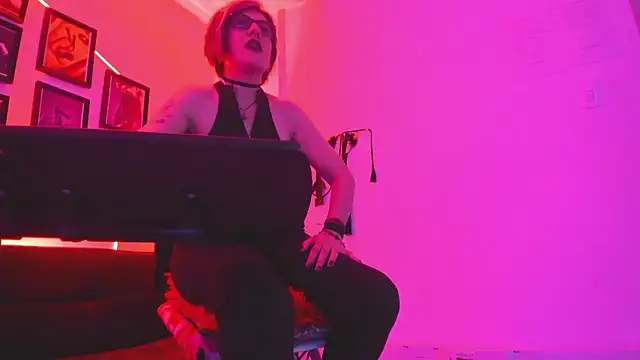 MistressNyx cg online show from February 2, 3:44 pm