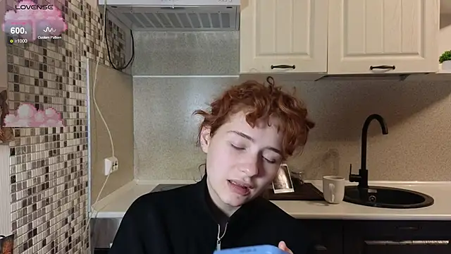 Snapshot of jelly_cherry chatting on October 16, 8:32 pm jelly cherry online show from October 16, 8:32 pm