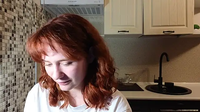 Snapshot of jelly_cherry chatting on August 4, 8:00 pm jelly cherry online show from August 4, 8:00 pm