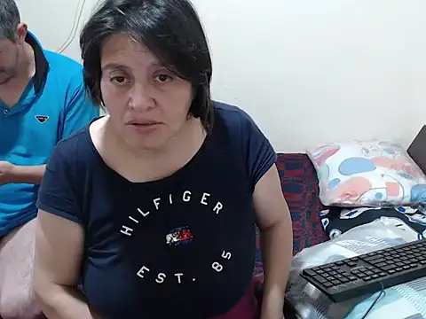 jade noah  online show from January 8, 1:46 pm