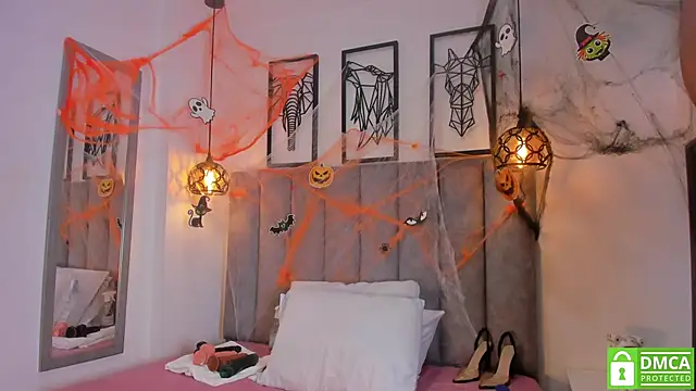 Snapshot of Gia_Scott chatting on October 22, 9:14 pm Gia Scott online show from October 22, 9:14 pm