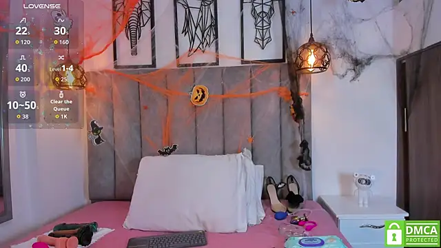 Snapshot of Gia_Scott chatting on October 30, 9:04 pm Gia Scott online show from October 30, 9:04 pm