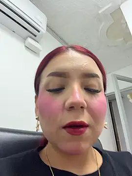 Mia Juicyberry online show from January 11, 12:26 am