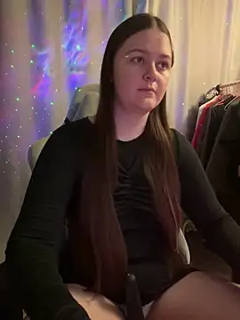 Cuty Kitty online show from December 21, 11:45 pm