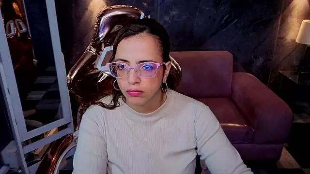 Snapshot of _Evoni_b chatting on November 24, 7:35 pm Evoni b online show from November 24, 7:35 pm