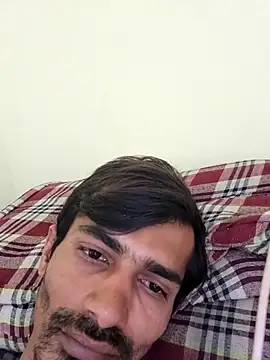 Snapshot of Naveen9100Unity chatting on March 24, 5:23 am Naveen9100Unity online show from March 24, 5:23 am