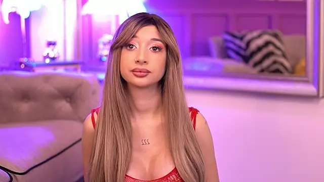 Snapshot of OdetteMason chatting on September 24, 5:00 am OdetteMason online show from September 24, 5:00 am