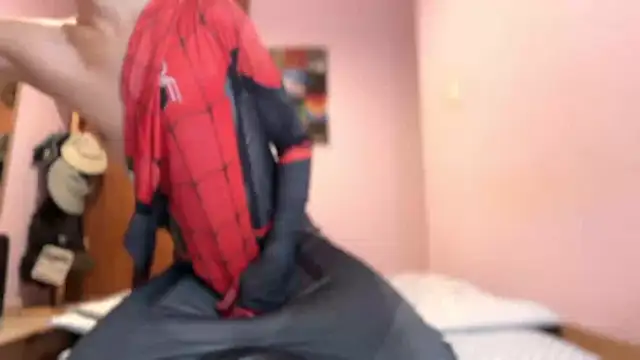 DylanNewell online show from October 19, 9:43 am