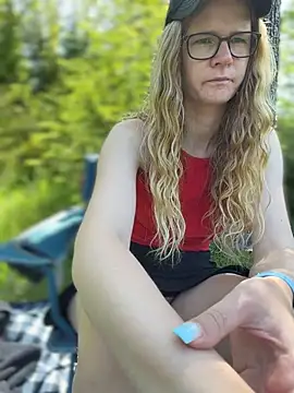Bikergirl 97 online show from May 22, 10:43 am