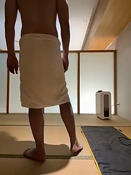 zack23088 online show from November 8, 1:00 pm