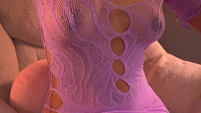 violeth     online show from October 6, 11:18 am