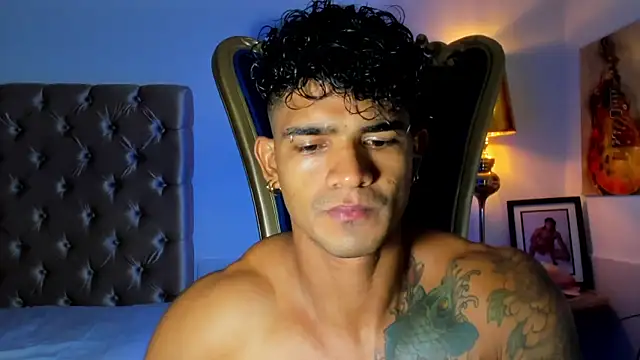 antonio  444 online show from June 13, 11:57 pm