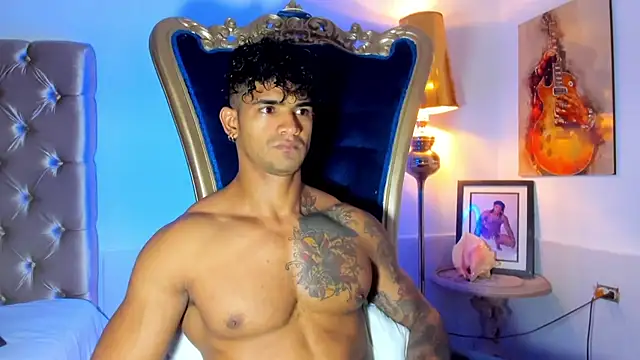 antonio  444 online show from July 2, 2:22 am