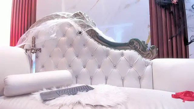 CoralieBronson online show from October 22, 8:41 pm