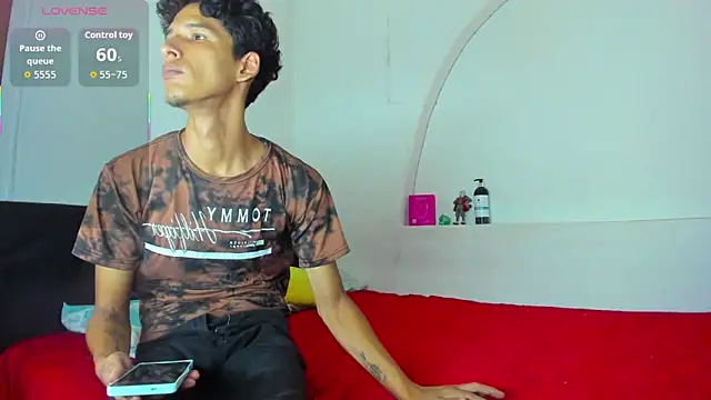 liaam mendoza online show from October 6, 3:04 am