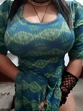 Snapshot of hot_grieal1 chatting on November 17, 6:57 pm hot grieal1 online show from November 17, 6:57 pm