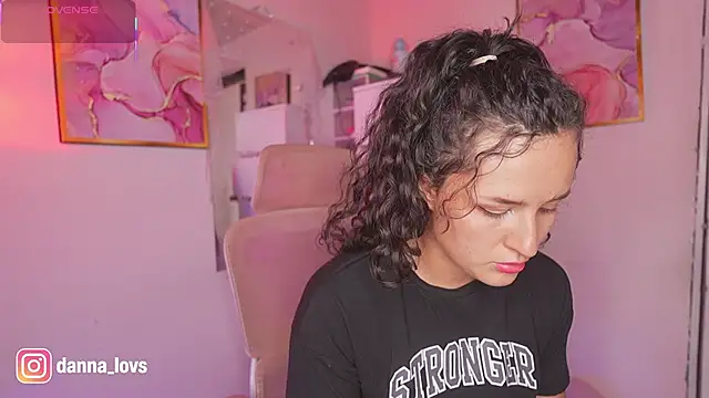 Dannaa Lovs online show from November 13, 5:23 pm