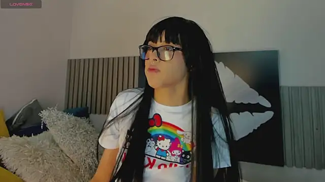 Snapshot of Blue_Sixx chatting on October 11, 10:19 pm Blue Sixx online show from October 11, 10:19 pm