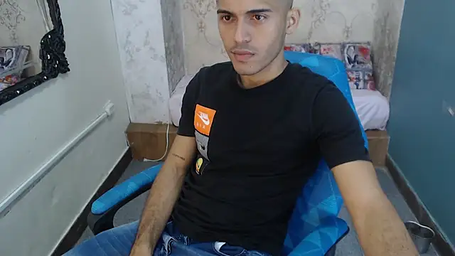 Derek Storm  online show from November 9, 11:30 am