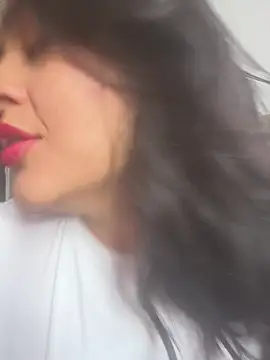 EmilyNoir1 online show from June 6, 6:56 pm