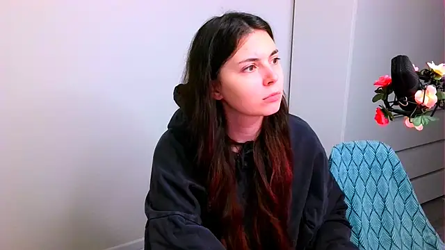 Snapshot of peachyness chatting on December 5, 6:15 pm peachyness online show from December 5, 6:15 pm