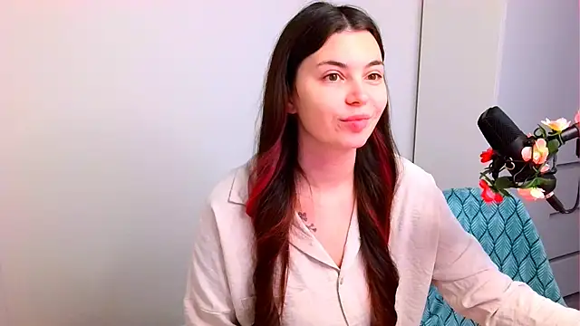 Snapshot of peachyness chatting on December 13, 11:21 pm peachyness online show from December 13, 11:21 pm