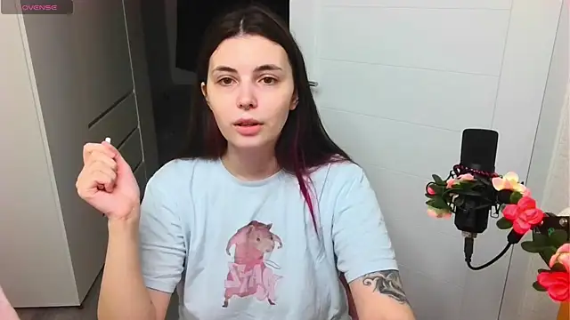 Snapshot of peachyness chatting on April 16, 8:20 pm peachyness online show from April 16, 8:20 pm