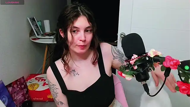 Snapshot of peachyness chatting on June 16, 10:01 pm peachyness online show from June 16, 10:01 pm