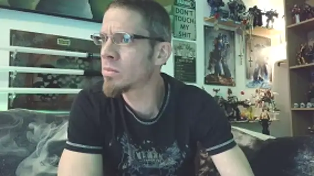 TomXXII online show from January 5, 11:30 pm