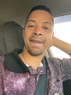 Snapshot of Casal_Do_Job_SP chatting on November 22, 9:19 am Casal Do Job SP online show from November 22, 9:19 am