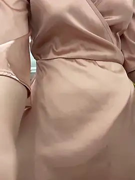 ZariaFlame online show from March 9, 9:30 pm