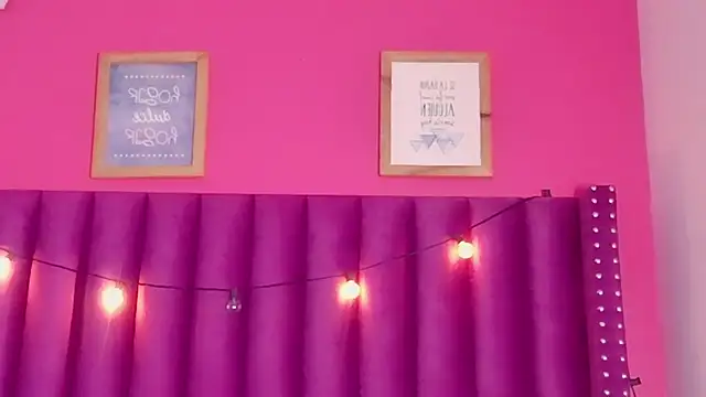 MySugarmoomy online show from October 8, 7:22 pm