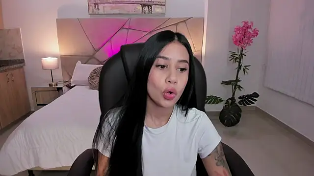 miranda crawfor online show from September 30, 12:43 pm