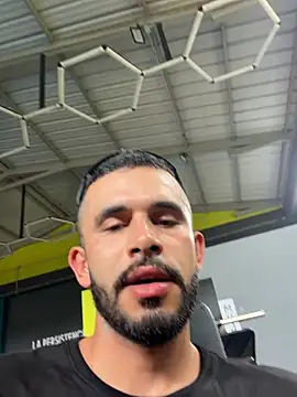 Snapshot of Jacksonfranco chatting on June 2, 6:10 pm Jacksonfranco online show from June 2, 6:10 pm