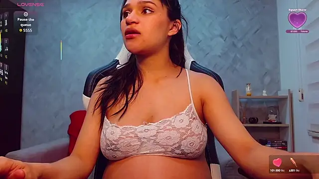 Roxxi 2110 online show from October 10, 1:37 am