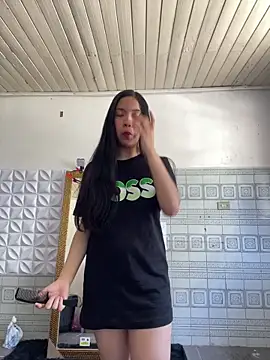 ashleyy20 online show from October 14, 1:23 pm