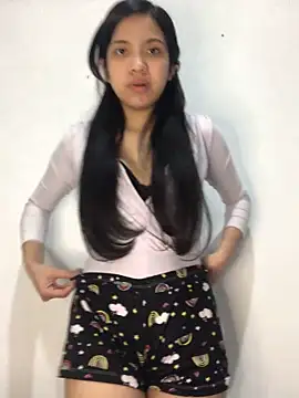 ashleyy20 online show from November 29, 3:15 pm