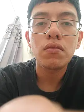 ELI TICANTE online show from September 20, 8:32 pm