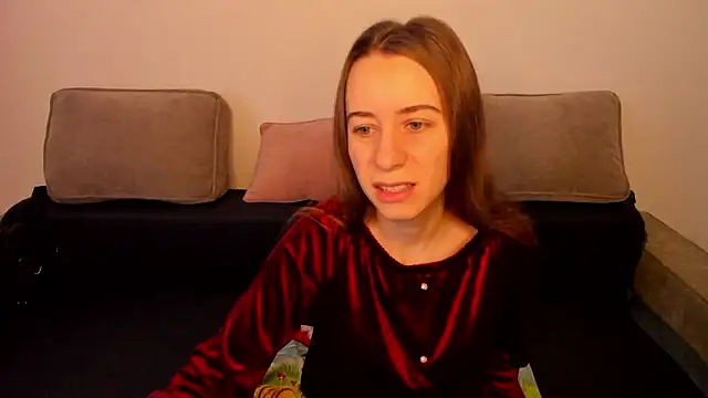 alisaakiss online show from January 17, 6:40 am