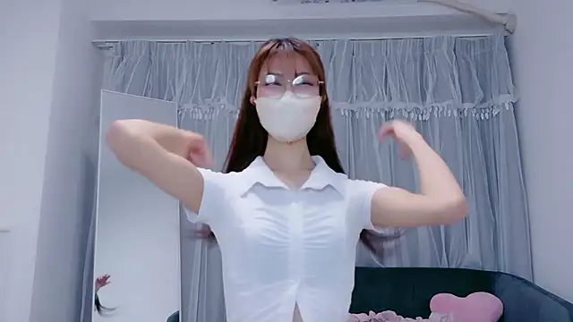 -Nyanko-chan- online show from March 27, 11:10 am