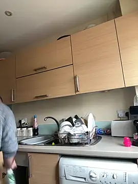 Snapshot of different-strokes chatting on October 8, 12:58 pm different-strokes online show from October 8, 12:58 pm