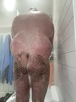 Snapshot of different-strokes chatting on October 16, 4:08 pm different-strokes online show from October 16, 4:08 pm