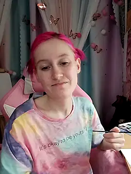 Snapshot of Fuzzy_Unicorn chatting on October 23, 7:23 pm Fuzzy Unicorn online show from October 23, 7:23 pm