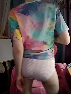 Snapshot of Fuzzy_Unicorn chatting on November 11, 7:14 pm Fuzzy Unicorn online show from November 11, 7:14 pm