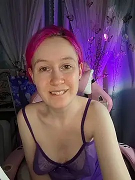 Fuzzy Unicorn online show from May 21, 7:32 pm