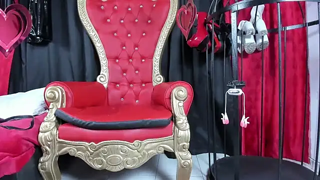 LiliThara online show from February 4, 6:52 am