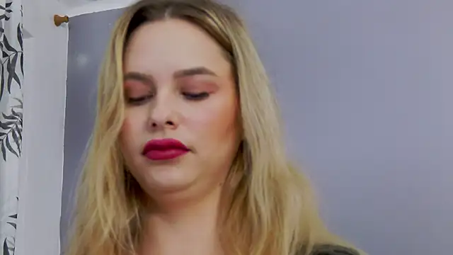 Ellsa Jean  online show from October 9, 1:36 am