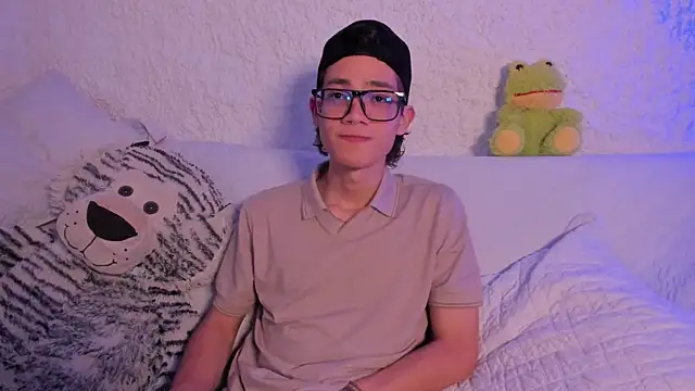 thiago kinghot online show from September 10, 6:57 am