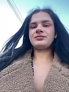 MiraReach online show from October 19, 2:45 am