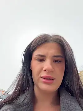 Snapshot of MiraReach chatting on May 5, 3:14 am MiraReach online show from May 5, 3:14 am